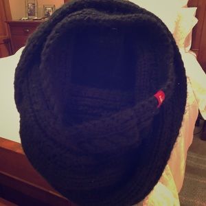 Eastern Mountain Sports infinity scarf black
